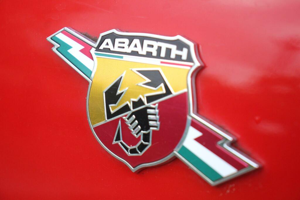 Abarth 500 1.4 16V T-jet Red #22