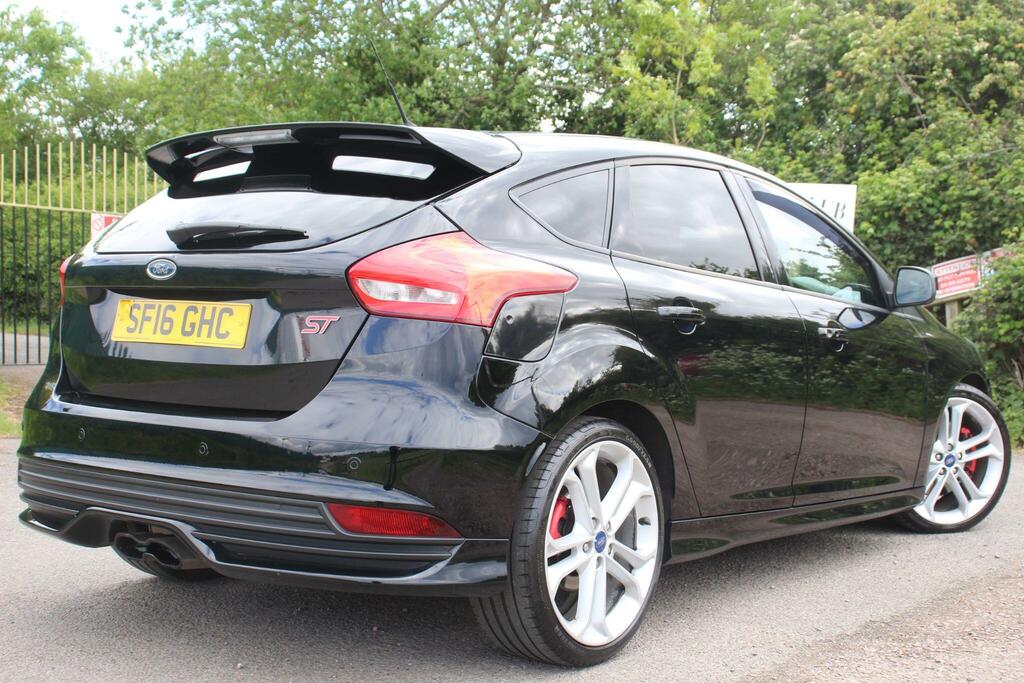 Ford Focus 2.0T Ecoboost St-3 Euro 6 Ss SF16GHC Black #4