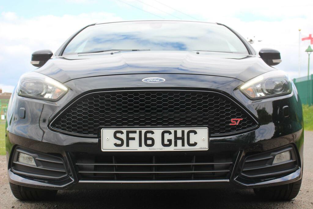 Ford Focus 2.0T Ecoboost St-3 Euro 6 Ss SF16GHC Black #2