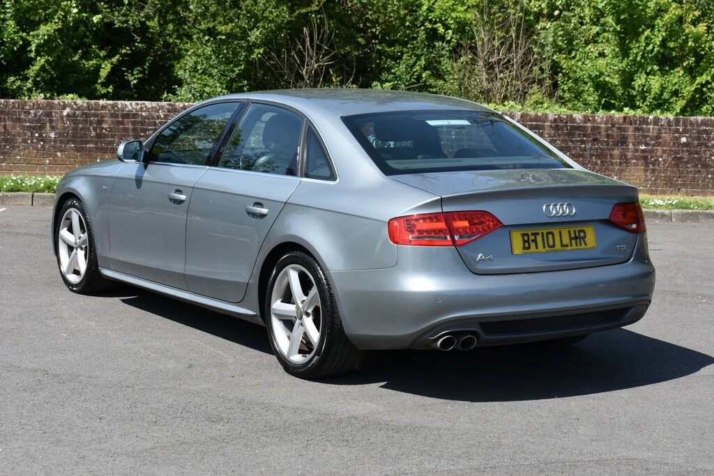 Audi A4 Saloon 2.0 Tdi S Line 201010 Grey #5