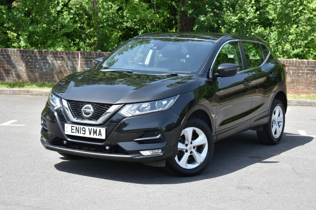 Nissan Qashqai Suv 1.5 Dci Acenta Premium 201919 EN19VMA Black #2