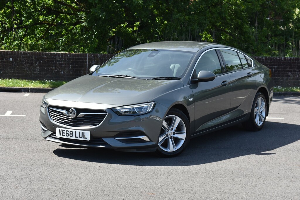 Vauxhall Insignia Hatchback 1.6 Turbo D Ecotec Tech Line Nav 20196 VE68LUL Grey #2