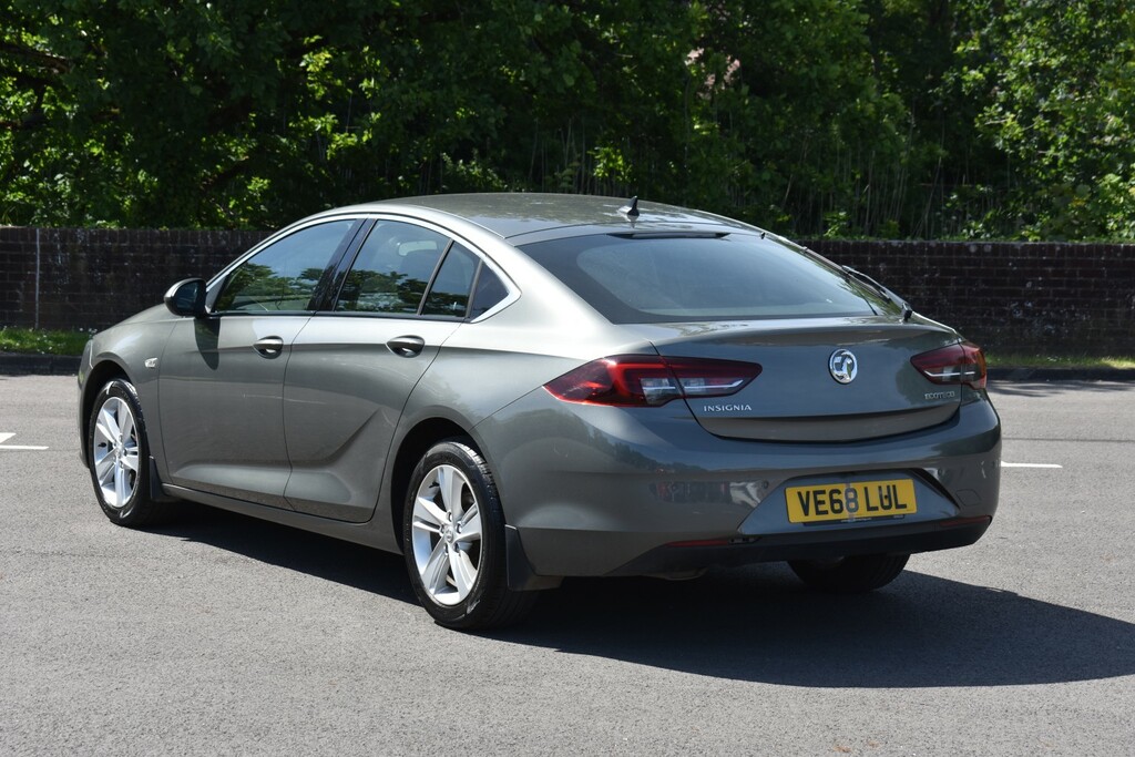 Vauxhall Insignia Hatchback 1.6 Turbo D Ecotec Tech Line Nav 20196 VE68LUL Grey #6