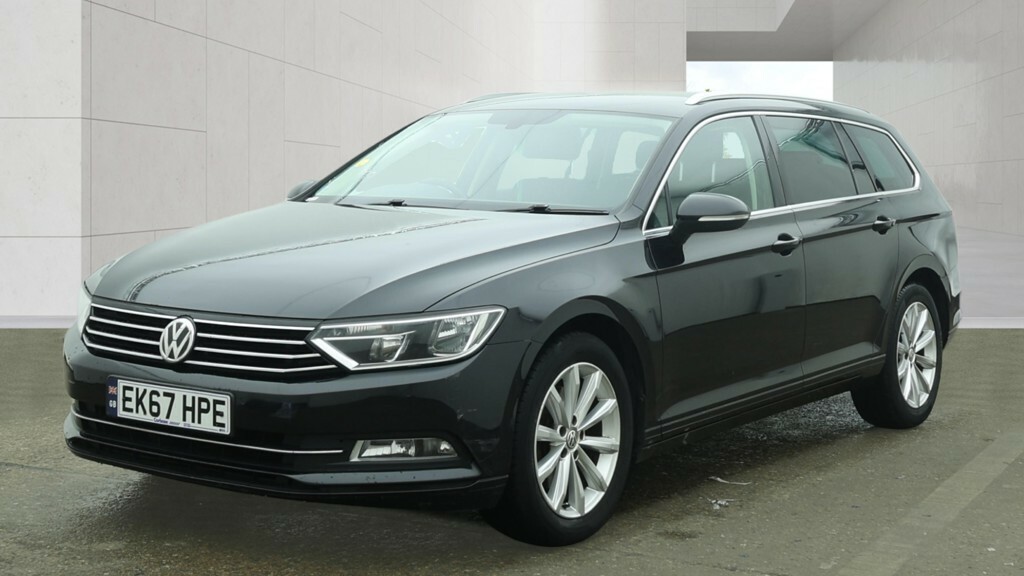 Volkswagen Passat Estate 2.0 Tdi Se Business 201767 EK67HPE Black #2