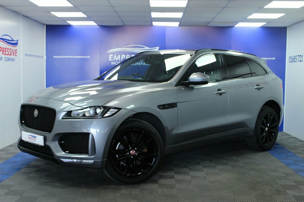 Jaguar F-Pace 2L Chequered Flag HY70ATU Grey #4