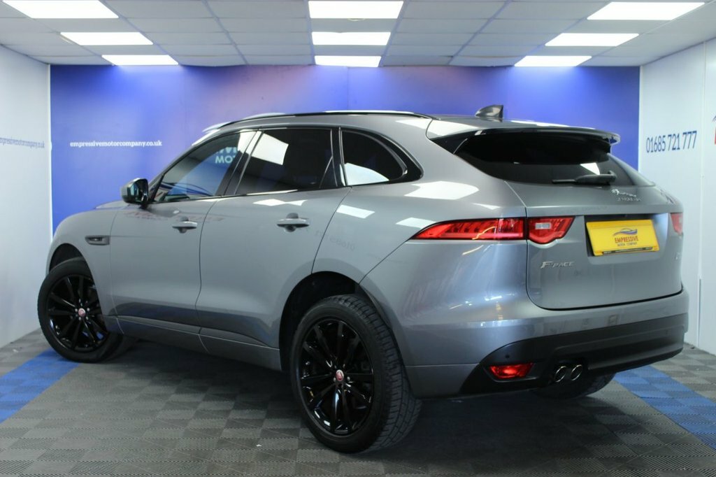 Jaguar F-Pace 2L Chequered Flag HY70ATU Grey #3