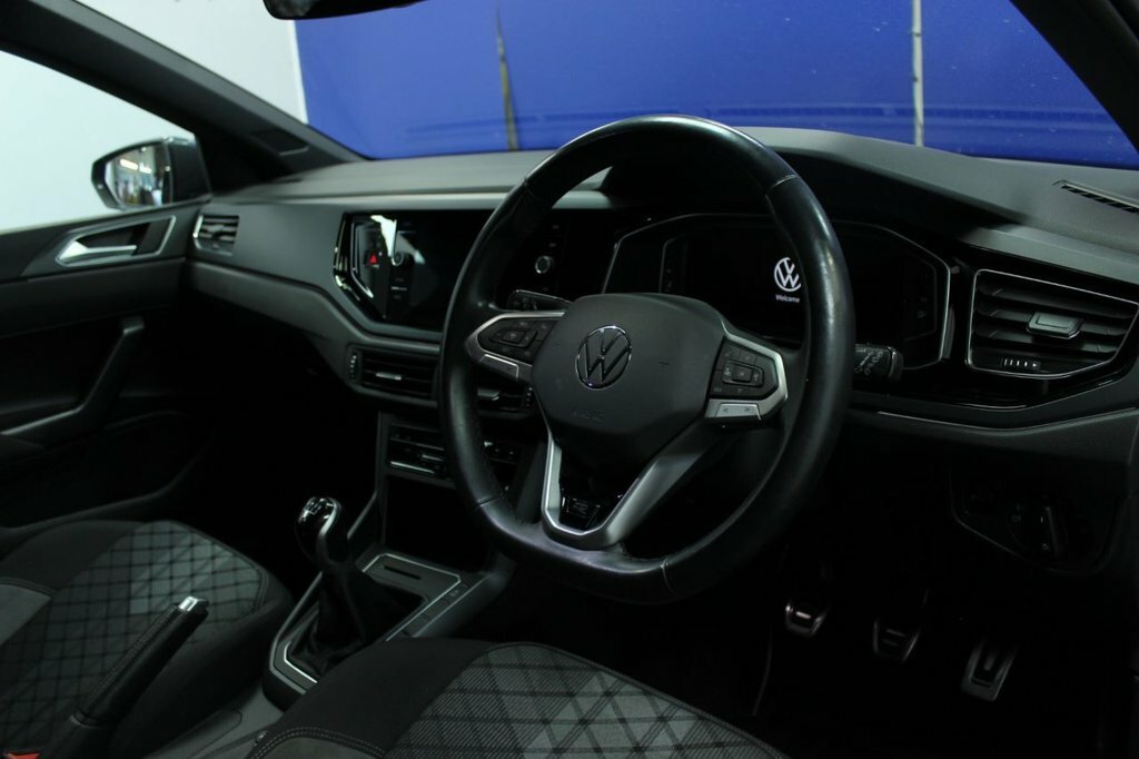 Volkswagen Polo 1L R-line AK22PBZ Grey #5