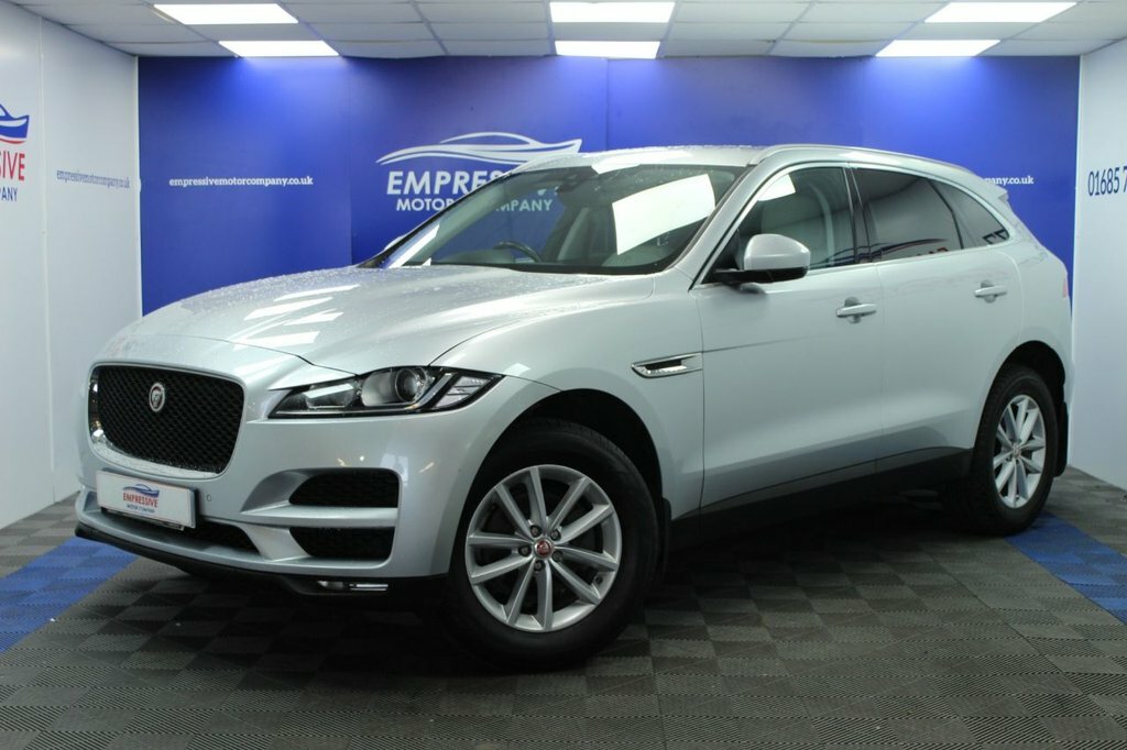 Jaguar F-Pace 2L Prestige CK17CPV Silver #3