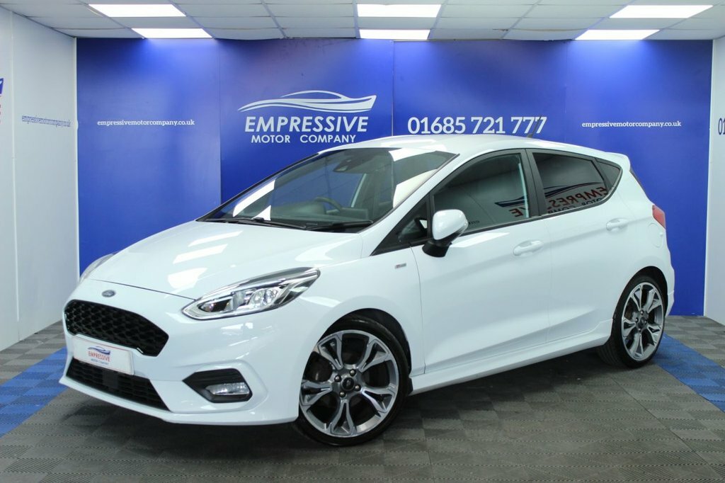 Ford Fiesta 1L St-line X Edition YP21LGZ White #3