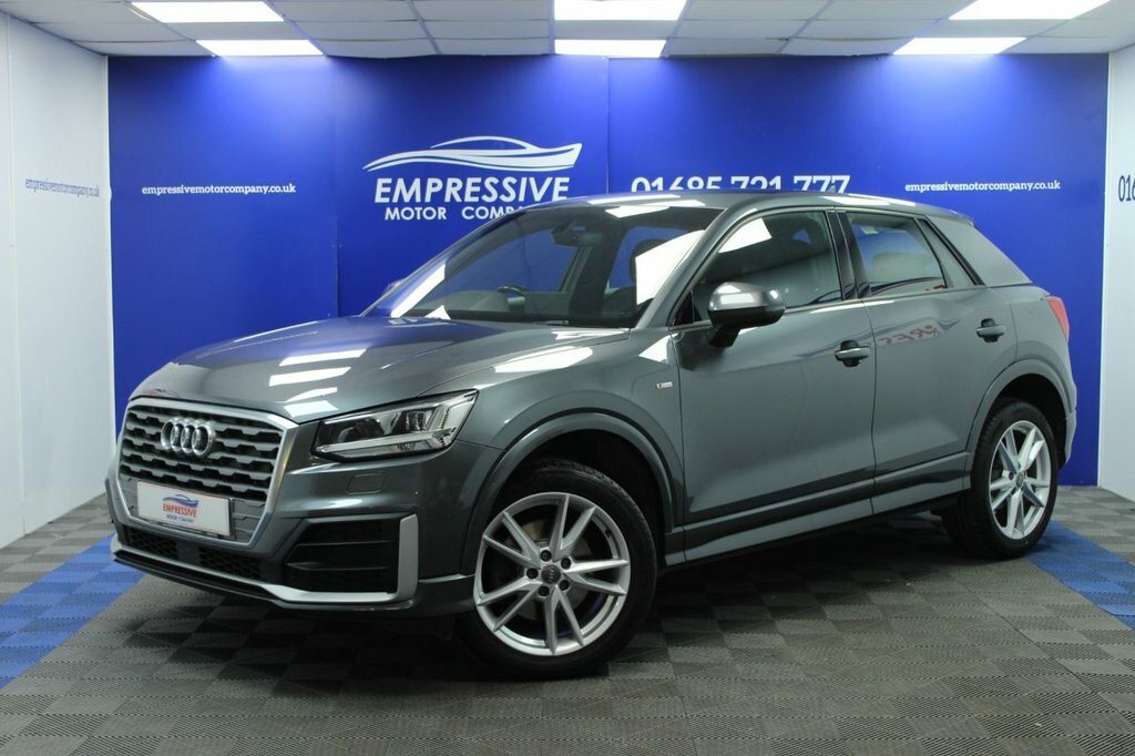 Audi Q2 1.6L S Line WV68YLD Grey #4