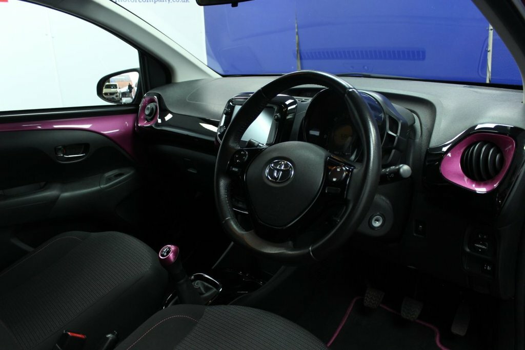 Toyota Aygo 1L X-cite CA18VKB Purple #5