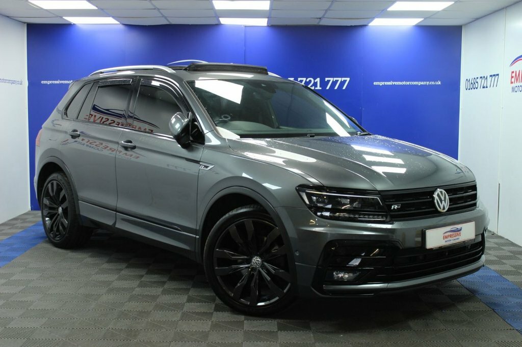Volkswagen Tiguan 2L R-line Tech Grey