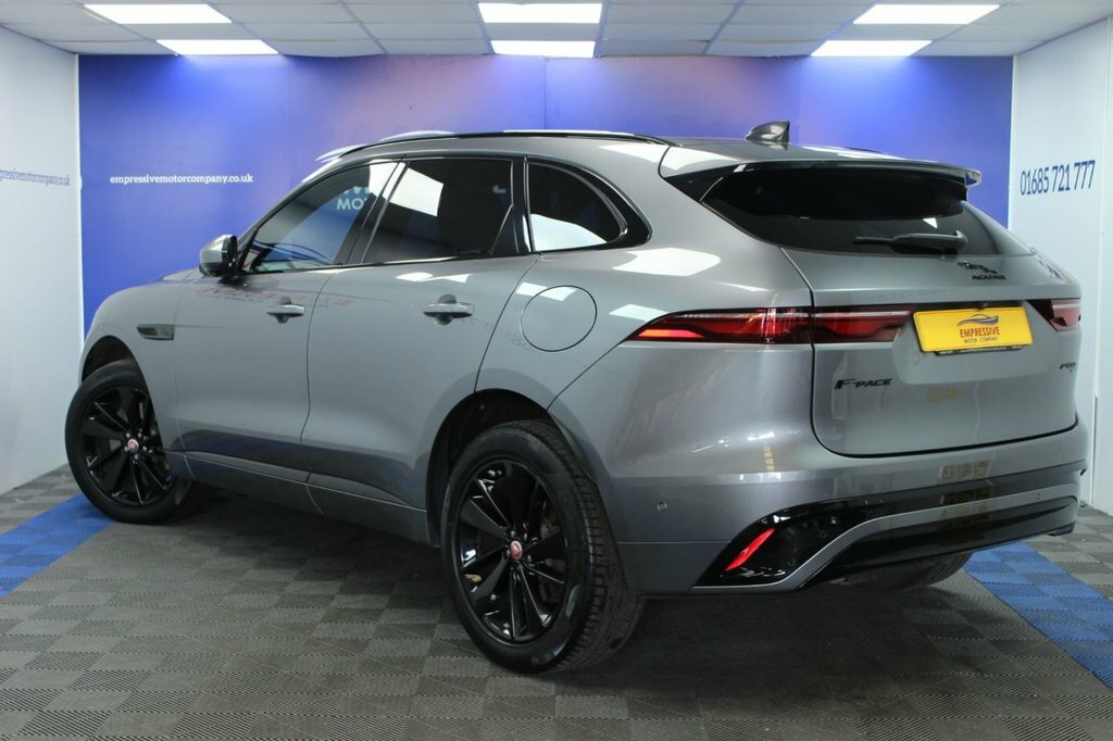 Jaguar F-Pace 2L R-dynamic Se RE21YBK Grey #2