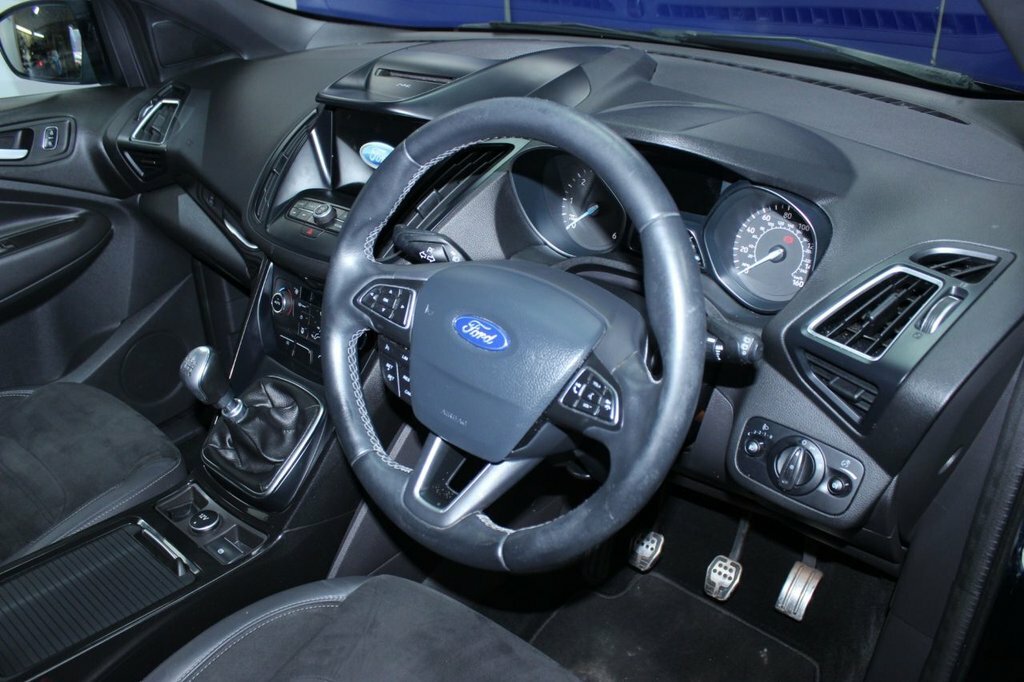 Ford Kuga 1.5L St-line Tdci YM17VBP Black #6