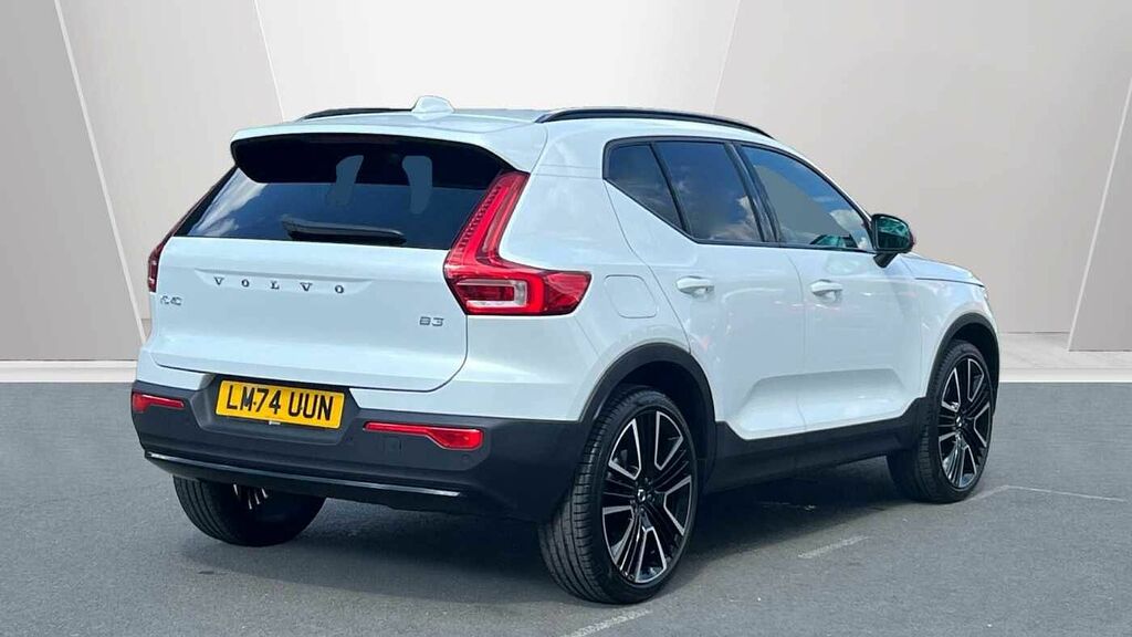 Volvo XC40 Ultra, B3 Mild Hybrid, Dark LM74UUN White #2