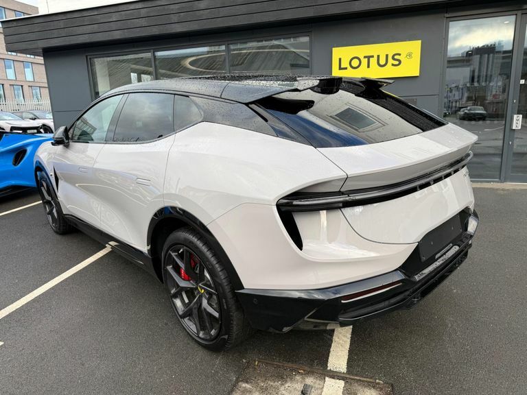 Lotus Eletre 600 112Kwh Gt Se 4Wd Dual Motor Grey #6