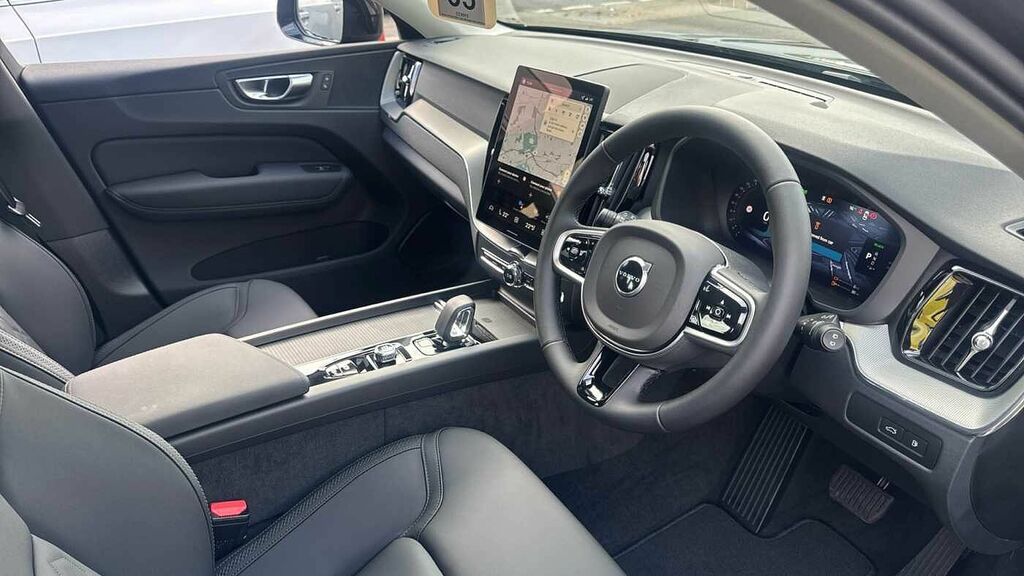Volvo XC60 Core, T6 Awd Plug-in Hybrid, LD75NVM Black #4