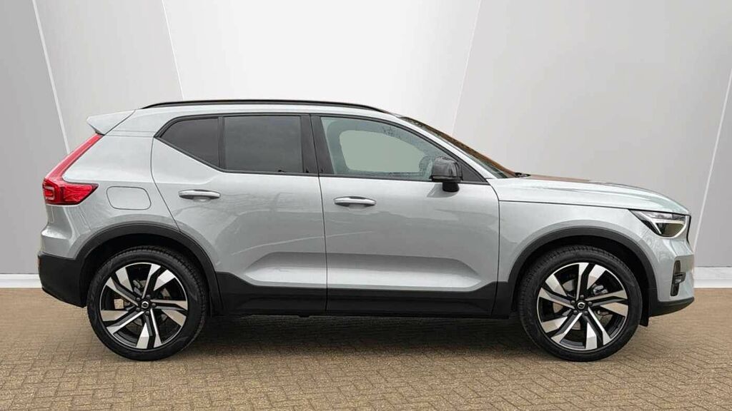 Volvo XC40 Plus, B3 Mild Hybrid, Dark LR75ZHP Grey #3