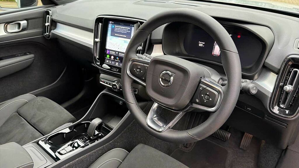Volvo XC40 Plus, B3 Mild Hybrid, Dark LR75ZHP Grey #4