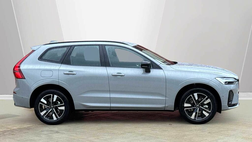 Volvo XC60 Plus, B5 Awd Mild Hybrid, Dark RJ75FVH Grey #3