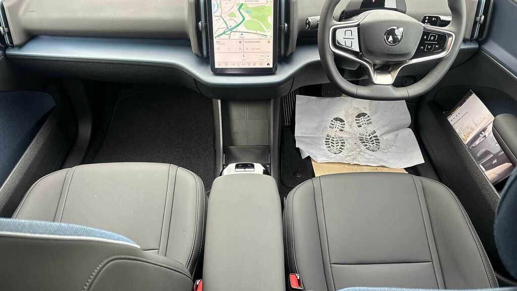 Volvo EX30 Plus, Twin Motor Performance, LD75JKE Grey #4