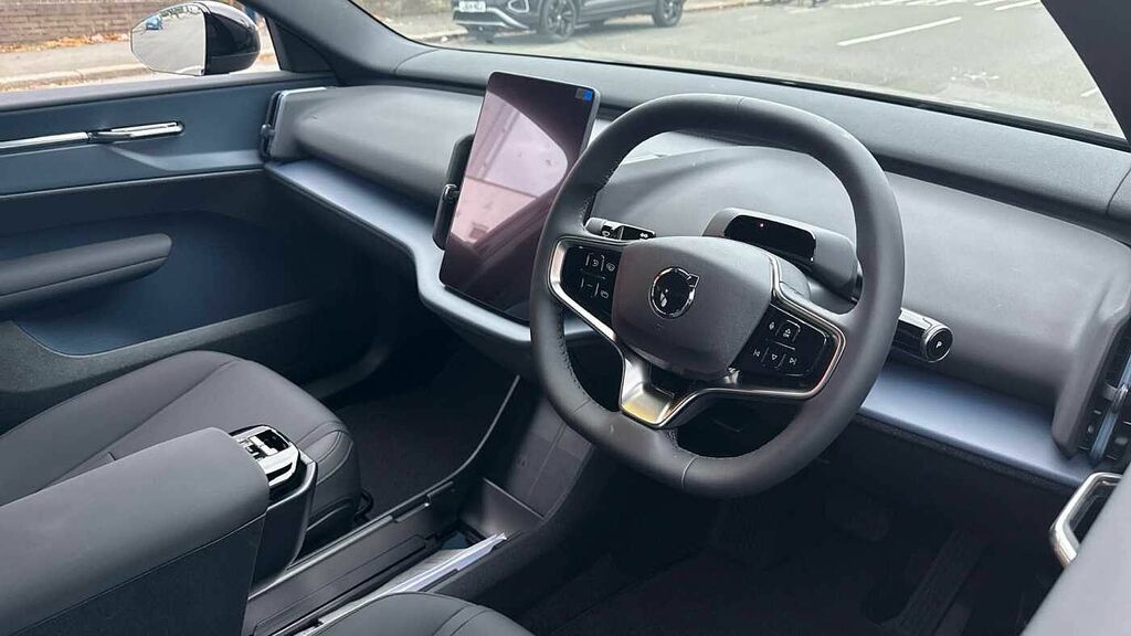 Volvo EX30 Plus, Twin Motor Performance, LD75JKF Black #4