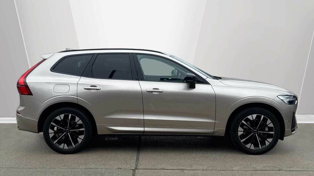 Volvo XC60 Plus, B5 Awd Mild Hybrid, Dark LG75SZV #3