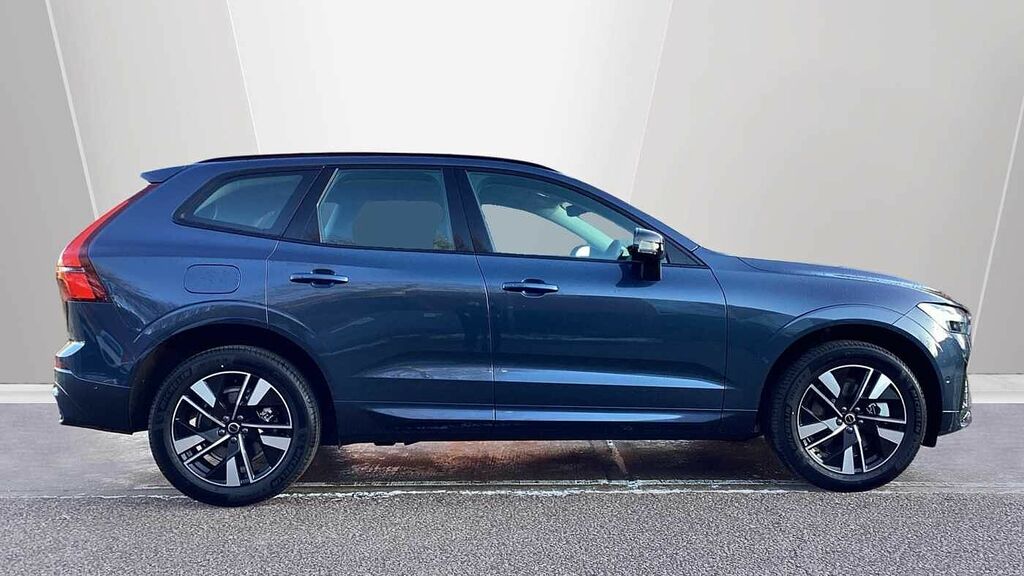 Volvo XC60 Plus, B5 Awd Mild Hybrid, Dark LM75UTY Blue #3