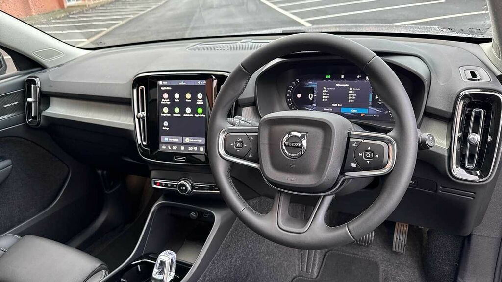 Volvo XC40 Ultra, B3 Mild Hybrid, Dark RO75AVD Silver #4