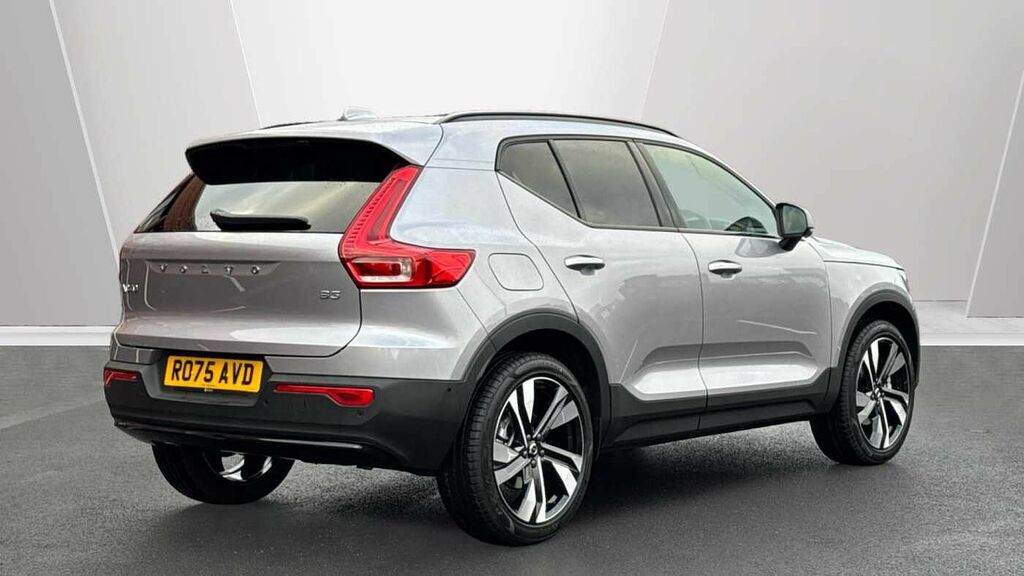 Volvo XC40 Ultra, B3 Mild Hybrid, Dark RO75AVD Silver #2