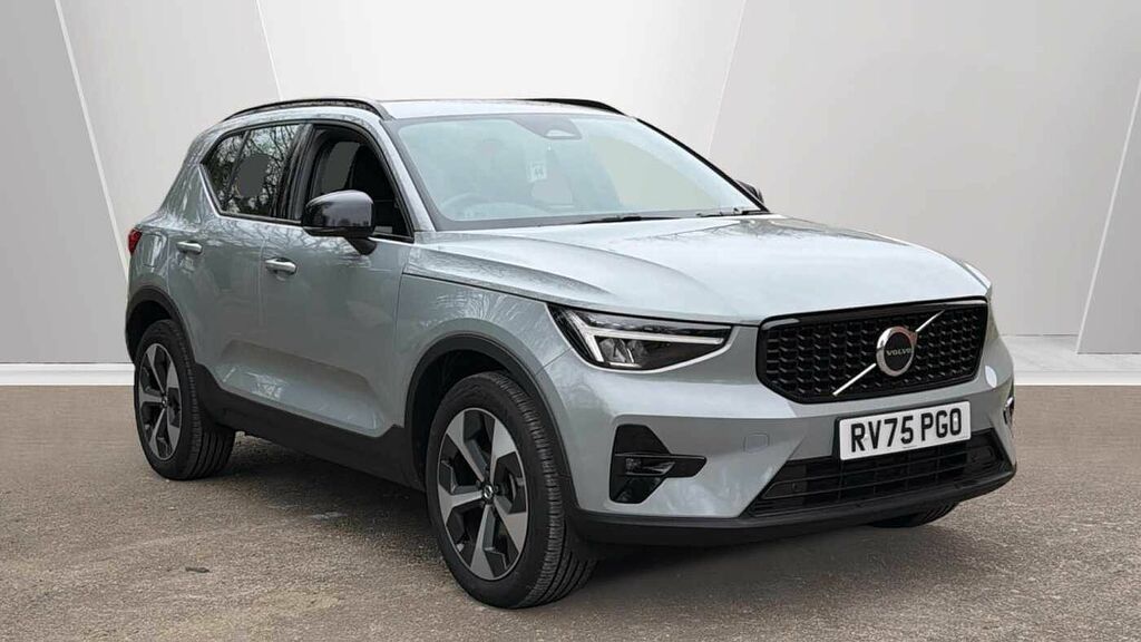 Volvo XC40 Plus, B4 Mild Hybrid, Dark Grey