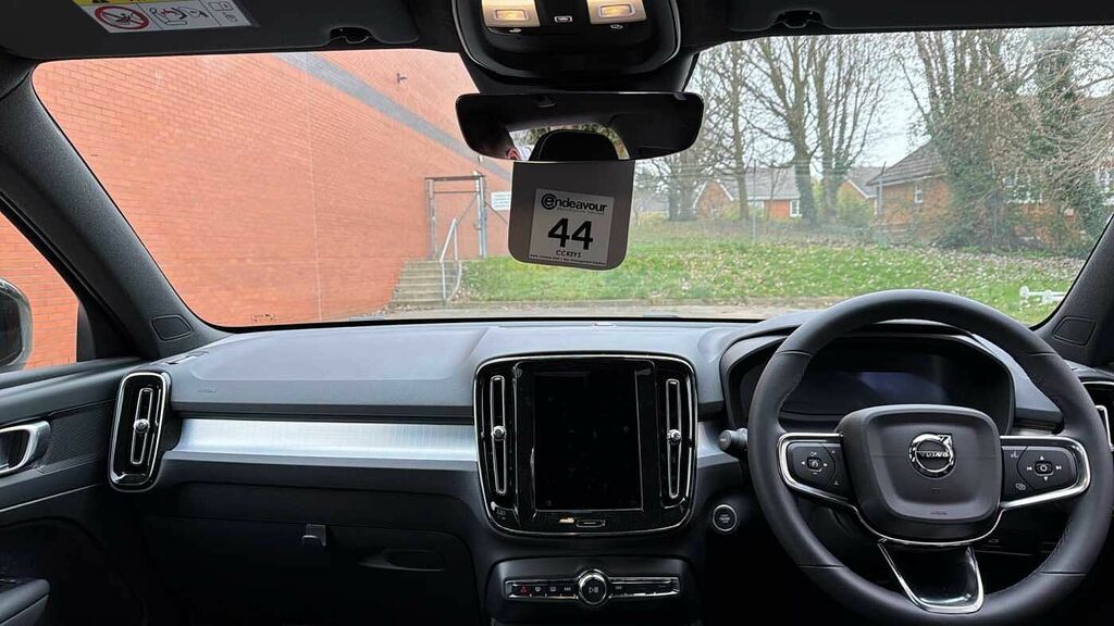 Volvo XC40 Plus, B4 Mild Hybrid, Dark RV75PGO Grey #5