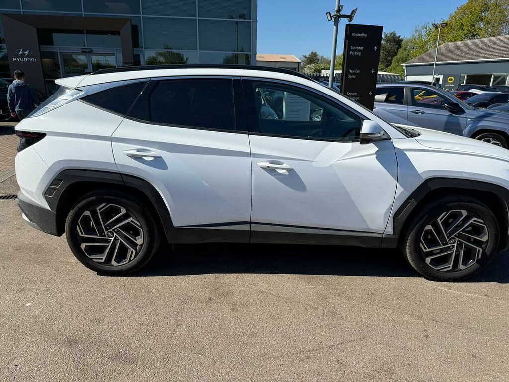 Hyundai Tucson 1.6T Hybrid Ultimate EF25HBB White #4