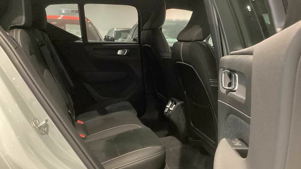 Volvo XC40 Plus, B3 Mild Hybrid, Dark LG75OFA Grey #6