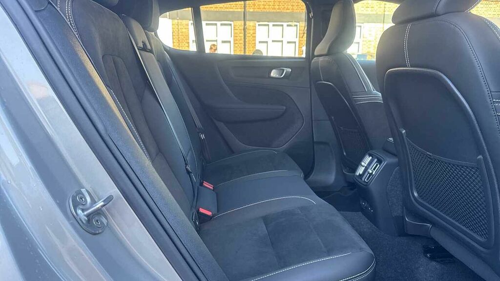 Volvo C40 Recharge Ultimate, Twin Motor, CK72OMT Silver #6