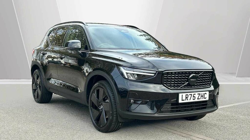 Volvo XC40 Black Edition Plus, B4 Mild Hybrid, Black