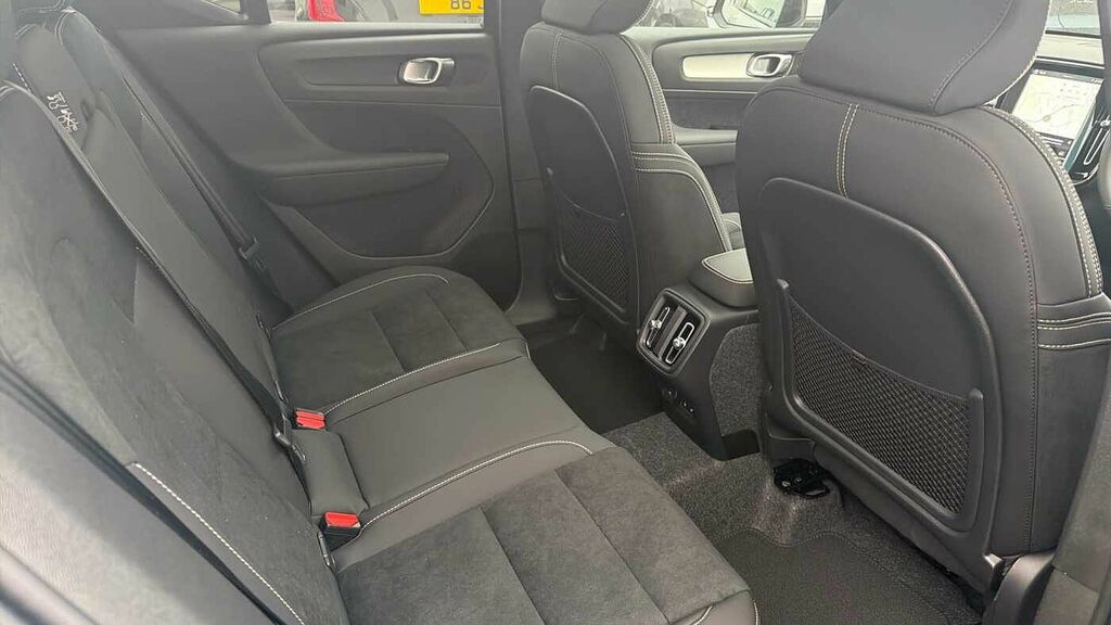 Volvo XC40 Black Edition Ultra, B4 Mild Hybrid, LR26GBE Grey #6
