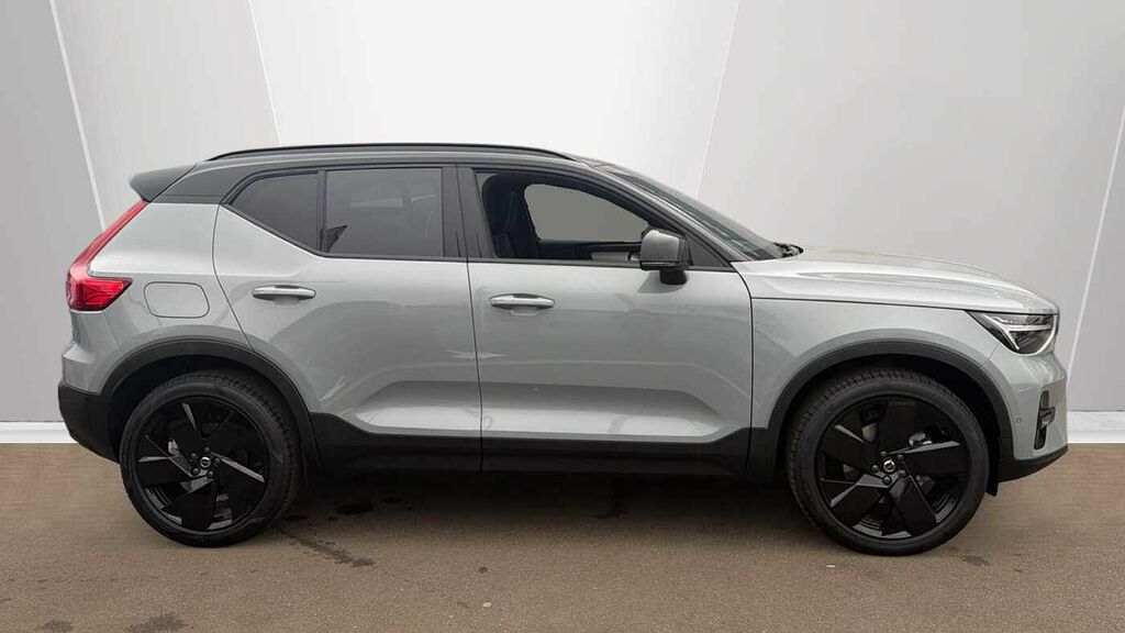 Volvo XC40 Black Edition Ultra, B4 Mild Hybrid, LR26GBE Grey #3