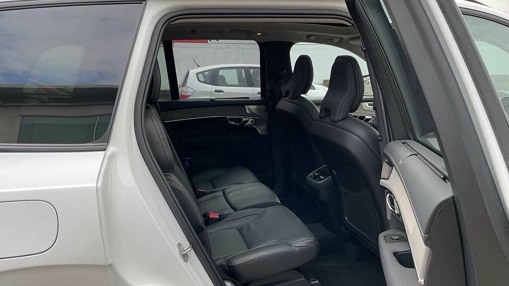 Volvo XC90 Ultra, B5 Awd Mild Hybrid, Dark, 7 Seats OV25XTF White #6