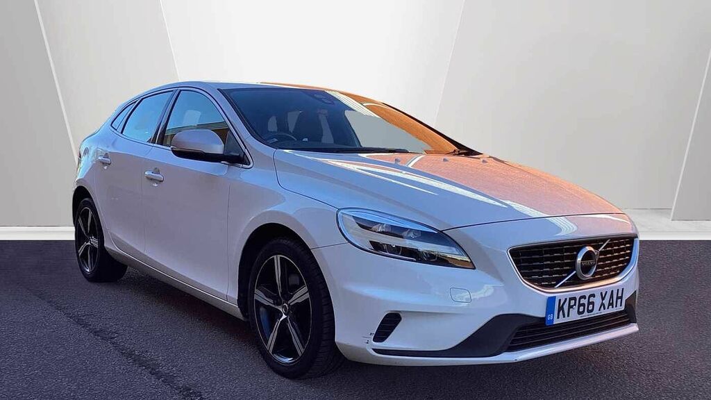 Volvo V40 T2 R-design White