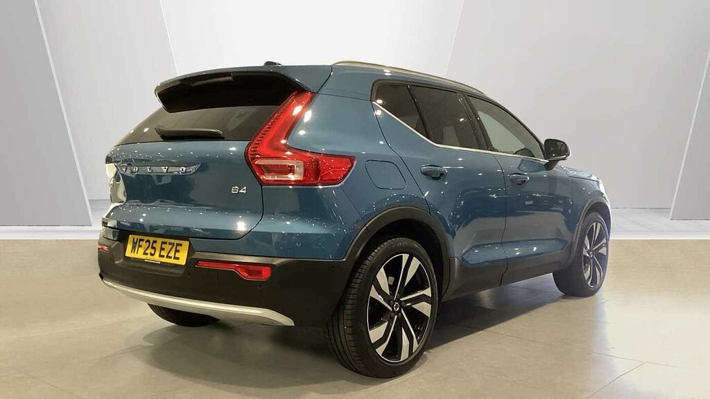 Volvo XC40 Ultra, B3 Mild Hybrid, Dark WF25EZE Black #2