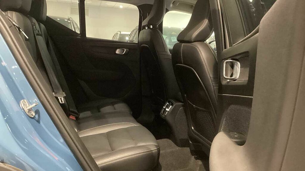 Volvo XC40 Ultra, B3 Mild Hybrid, Dark WF25EZE Black #6