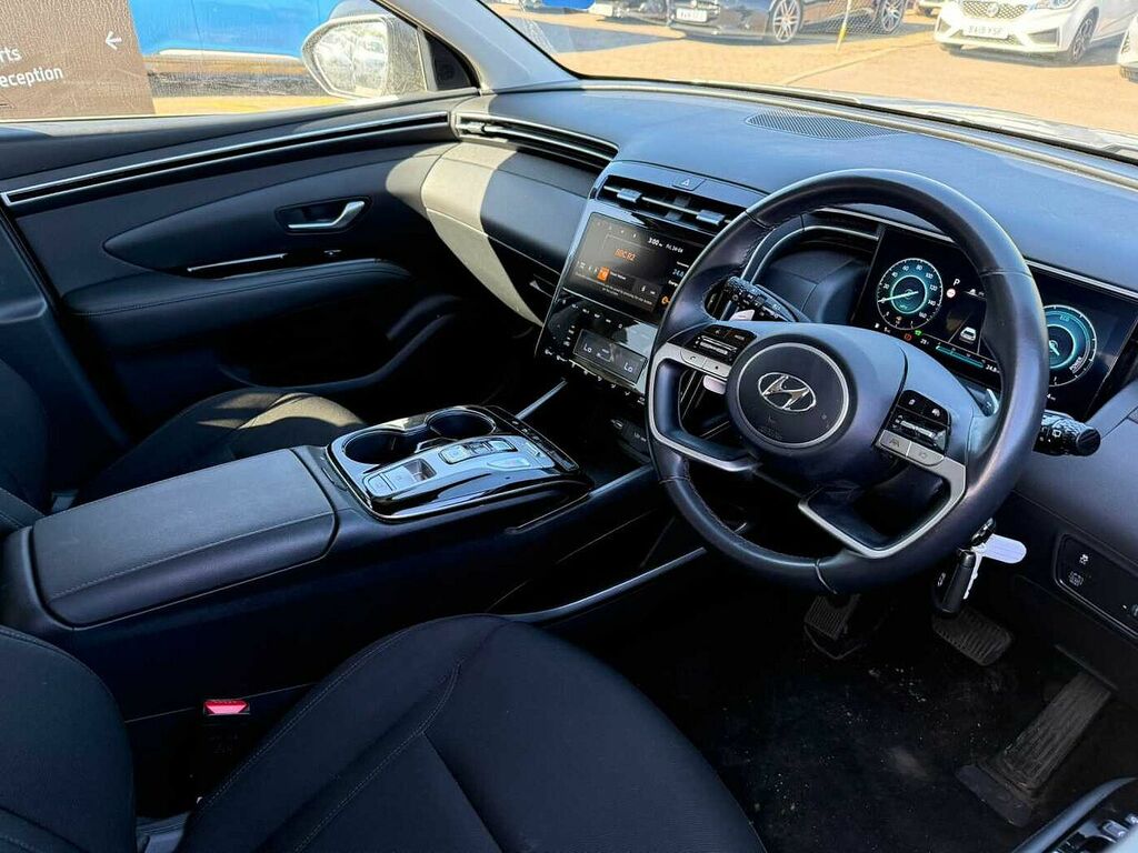 Hyundai Tucson 1.6 Tgdi Hybrid 230 Se Connect 2Wd VE72ZFO Silver #2