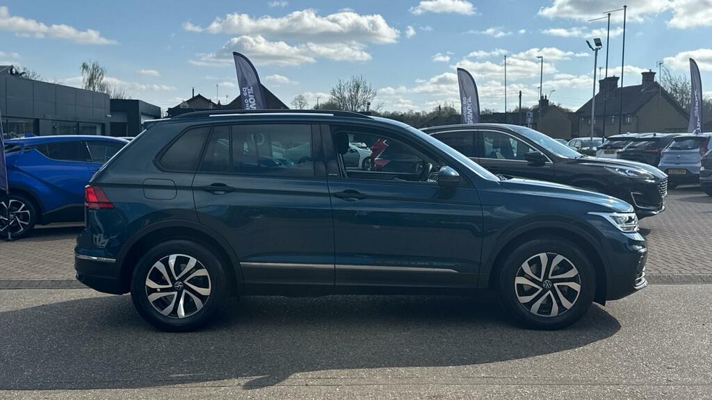 Volkswagen Tiguan 1.5 Tsi Active Euro 6 Ss  #4