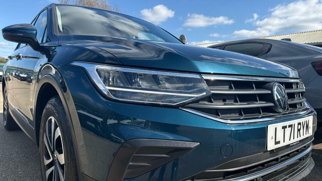Volkswagen Tiguan 1.5 Tsi Active Euro 6 Ss  #5