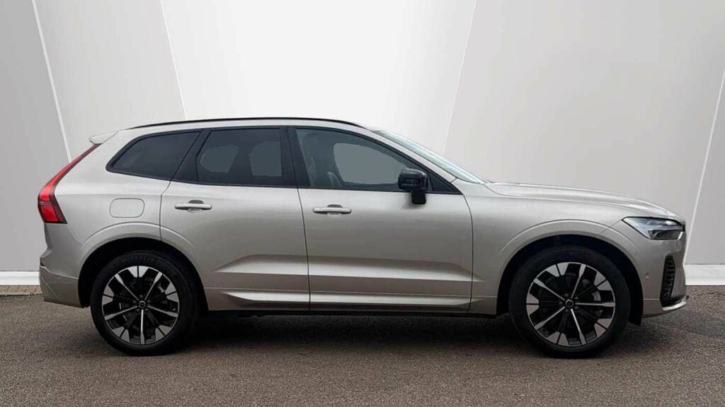 Volvo XC60 Ultra, T8 Awd Plug-in Hybrid, Dar RJ25UZE  #3