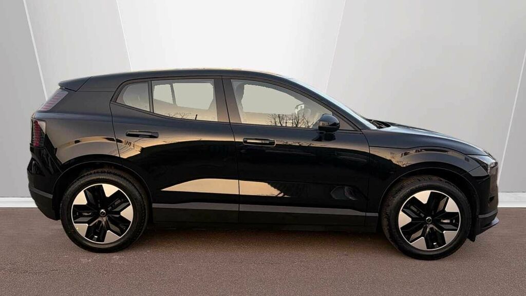Volvo EX30 Core, Single Motor Extended Range, LR26GDV Black #3