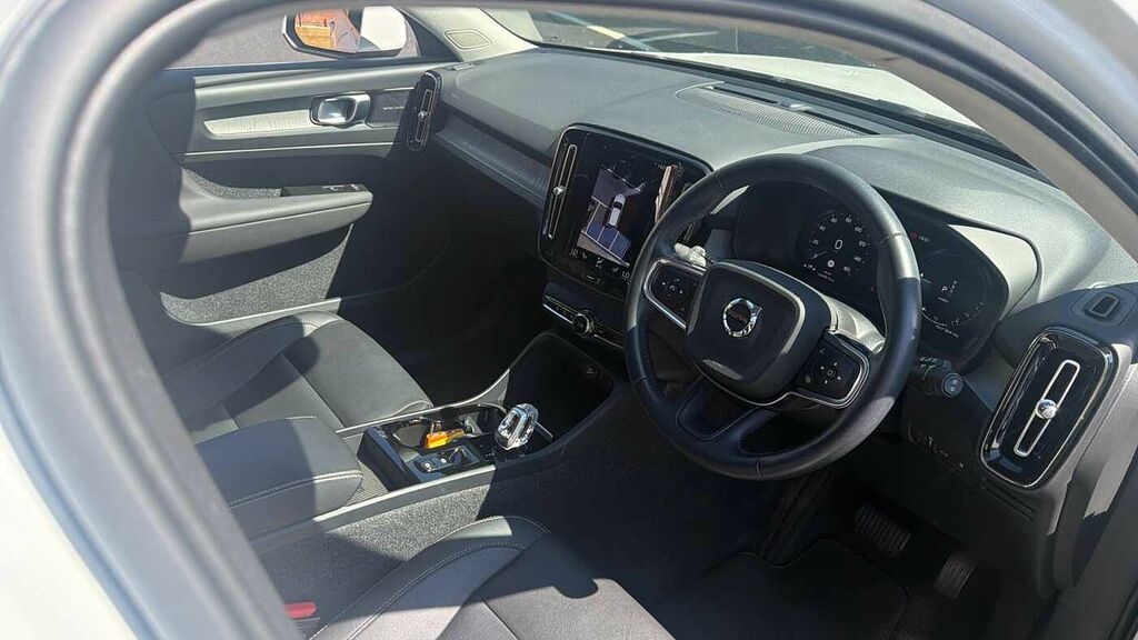 Volvo XC60 Recharge Inscription, T5 Plug-in Hybrid White #4