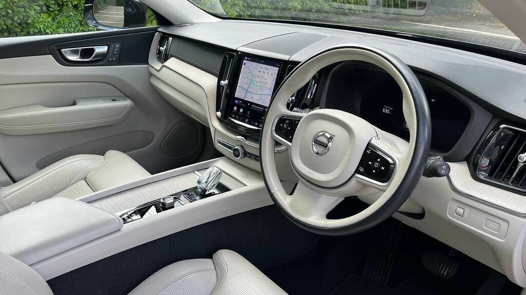 Volvo XC60 Inscription, B4 Awd Mild Hybrid LO71VXV Black #4