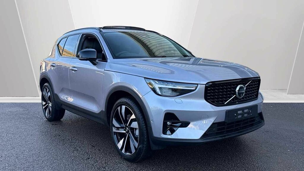 Volvo XC40 Ultra, B3 Mild Hybrid, Dark Silver